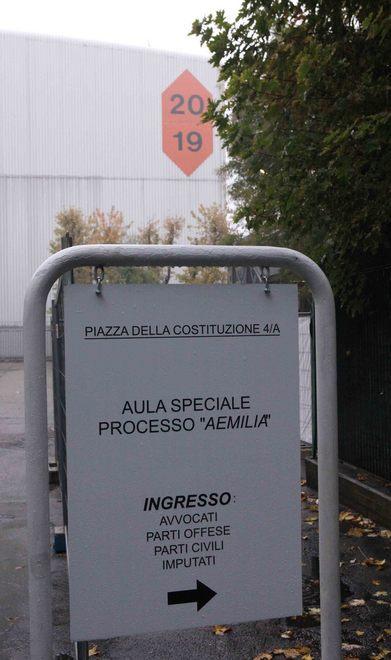 Il processo riparte dal nodo parti civili: avvocati all’attacco 