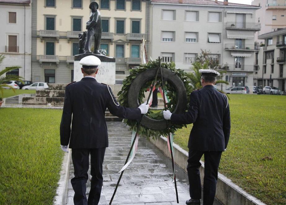 Domani la cerimonia per i caduti