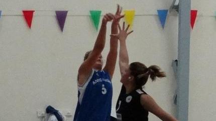 Nulvi e Sant’Orsola Sassari in vetta nella serie B femminile di basket