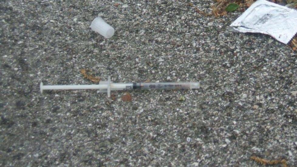 Reggiano di 47 anni muore d’overdose a Bologna