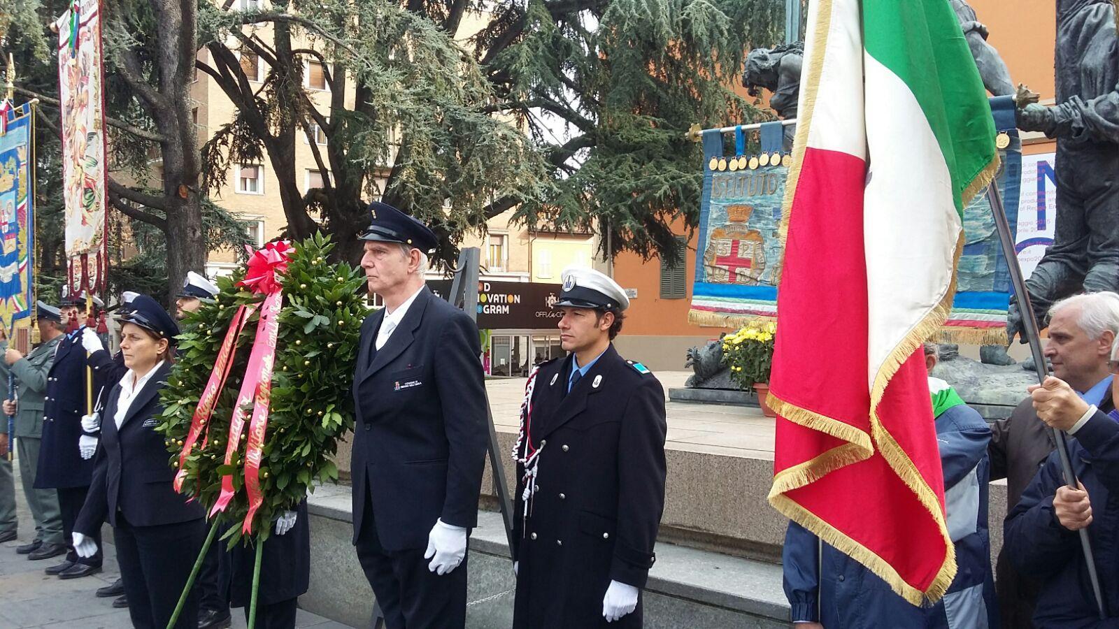 Sfilata in centro per celebrare il 4 Novembre
