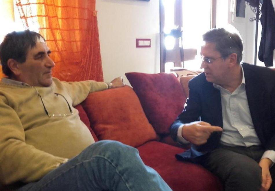 Avvocato picchiato e rapinato sotto casa 