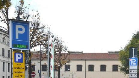Ritorna la sbarra al parcheggio della Cittadella