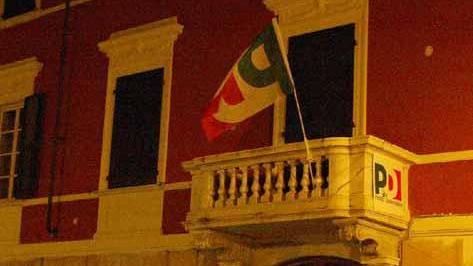 Il Pd ci prova ma lo strappo non si ricuce