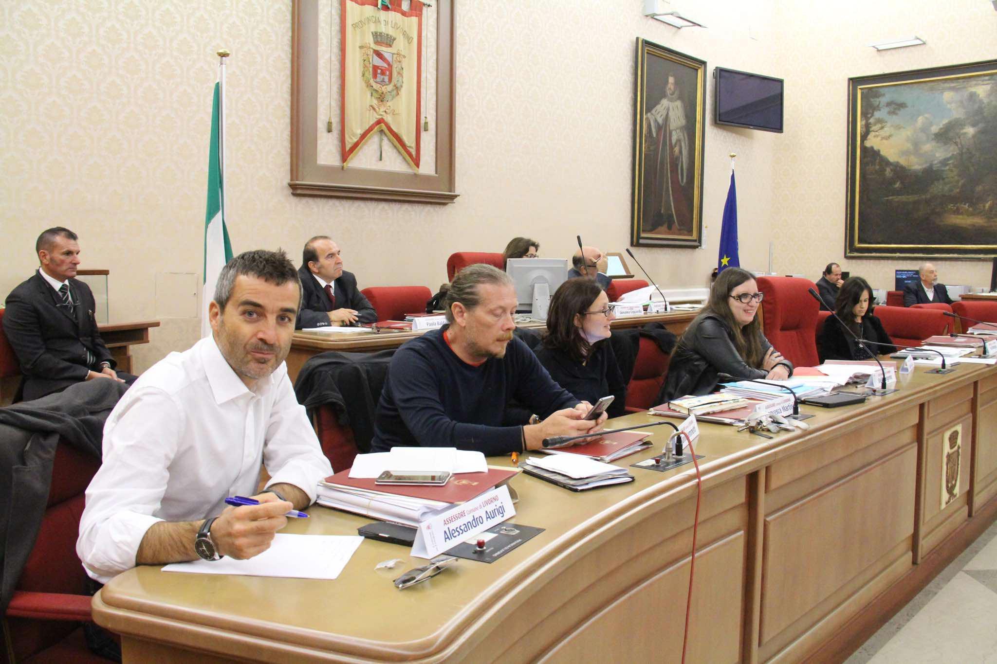 In primo piano a sinistra l'assessore all'urbanistica Alessandro Aurigi