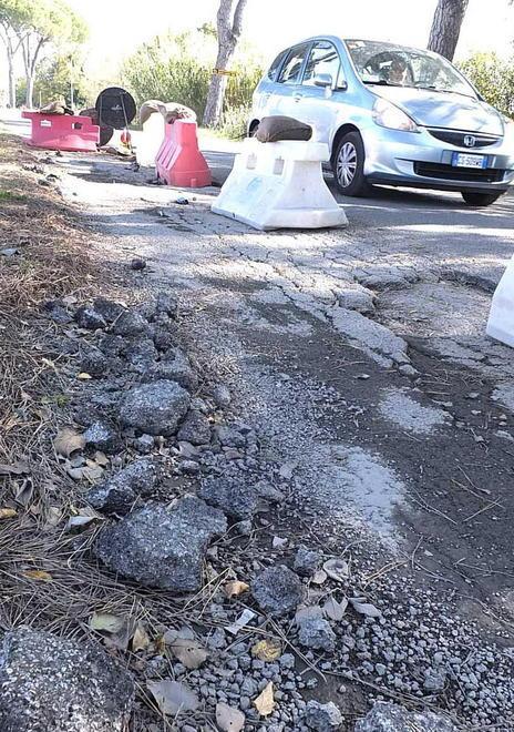 Via Pietrasantina a senso unico per l’avvio dei lavori 