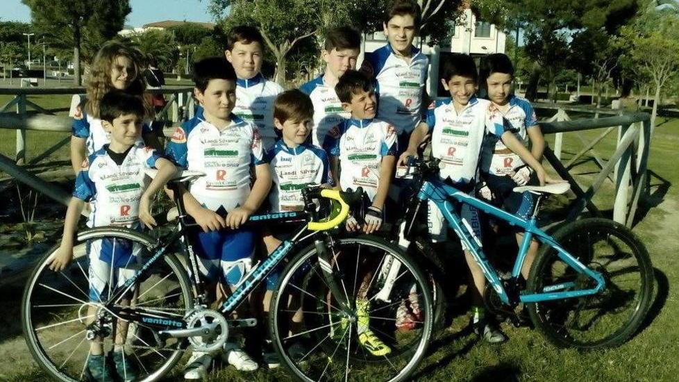 I mini ciclisti Costa Etrusca bene nel “Casa Bonello”