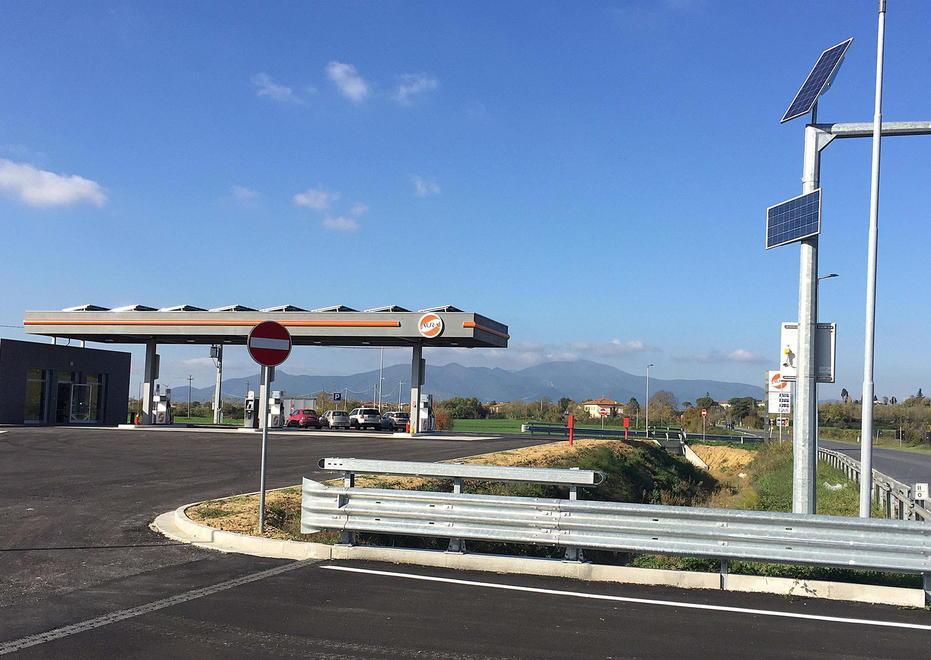 Inaugurata l’area di servizio in via delle Colline 