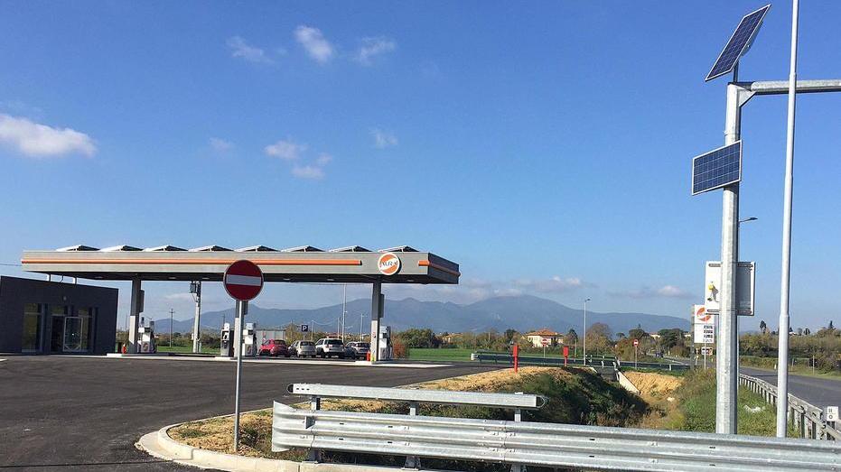 Inaugurata l’area di servizio in via delle Colline