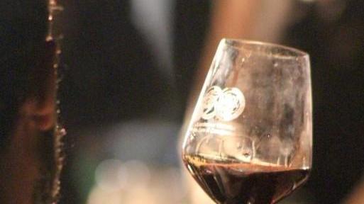In alto i calici Una domenica dedicata al vino