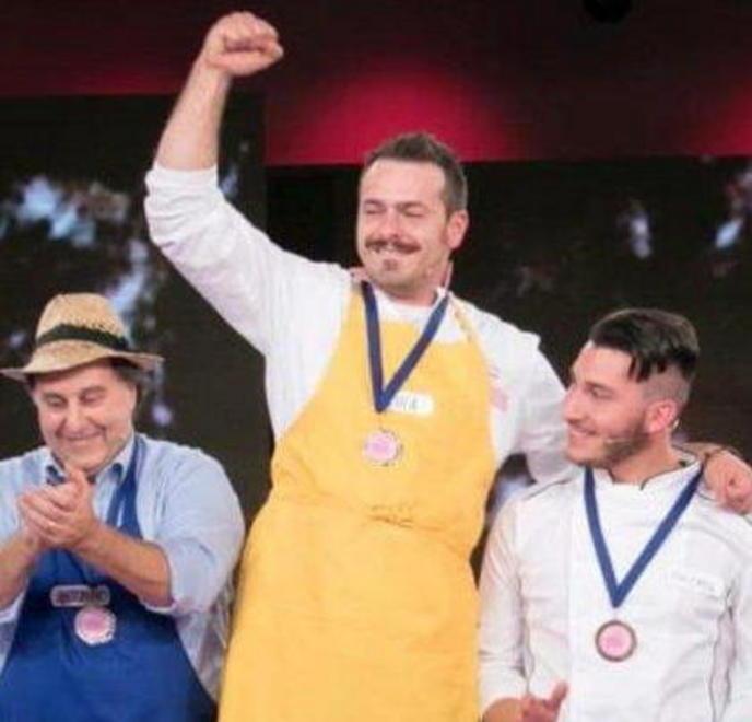 Luca trionfa in tivù È lui il miglior macellaio italiano 