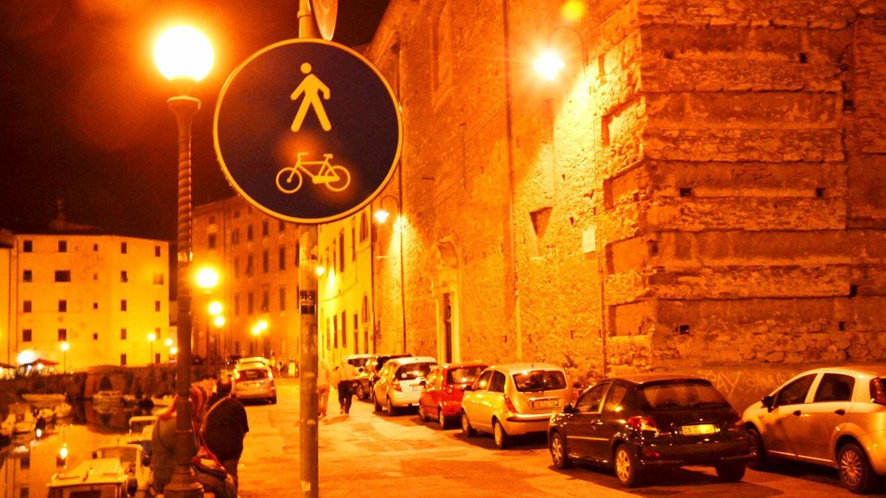 Botte tra ventenni per una ragazza, giovane in ospedale
