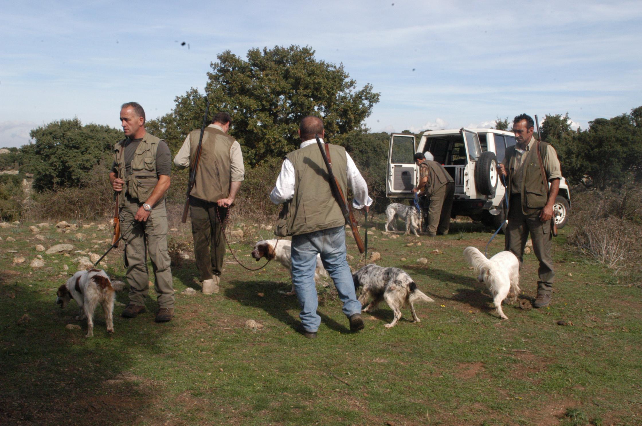 Cacciatori durante una battuta