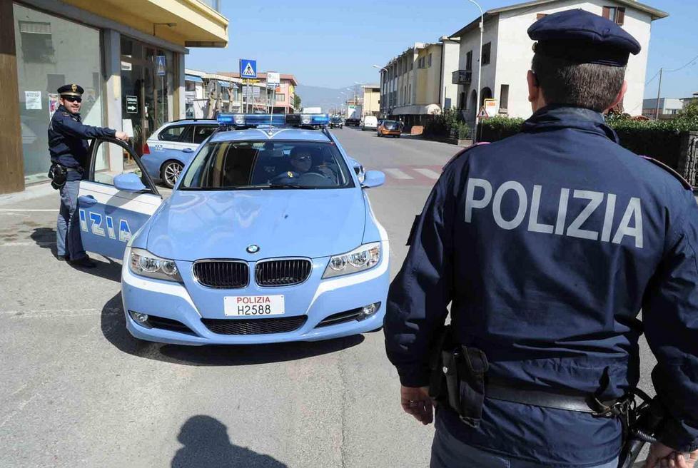 Poliziotti senza codici glieli regala il sindacato 