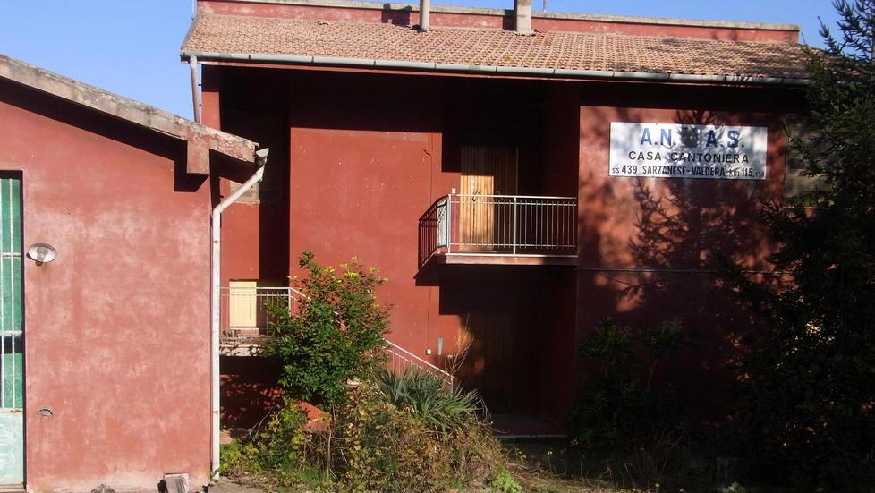 La casa cantoniera va in malora ma la Regione non vuole vendere 