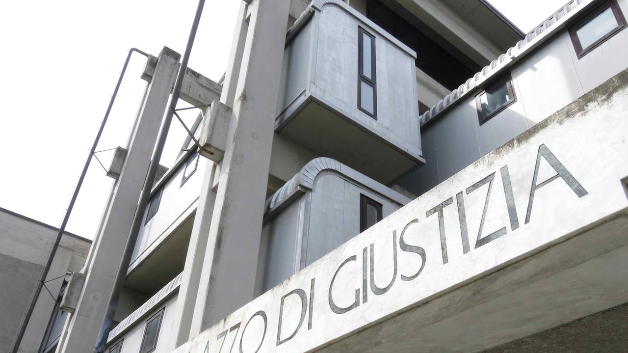 Il palazzo di giustizia di Prato