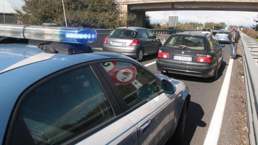Contromano in Variante, feriti due bimbi