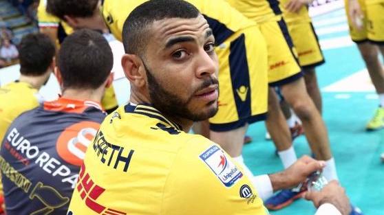 Si costituisce il conducente dell'auto pirata che ha investito 3 persone: è Ngapeth, atleta del Modena Volley