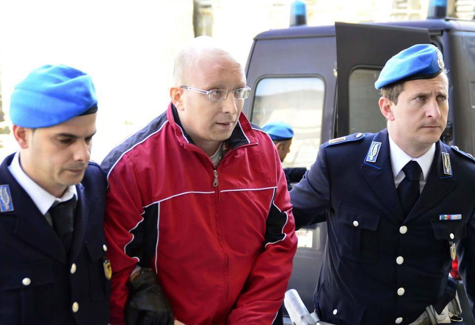 Gianluca Lotti portato in tribunale il giorno della condanna (foto Gori)