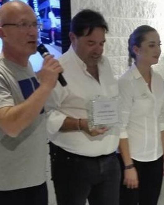 Premiato il telecronista ed ex ciclista pro Riccardo Magrini 