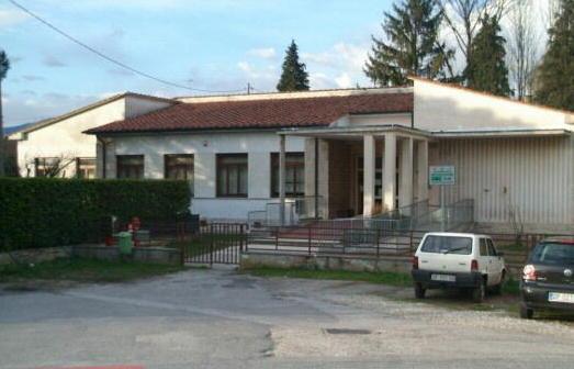 Mensa non a norma, la rabbia dei genitori «Tutti lo sapevano» 