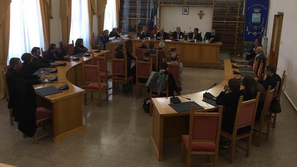 Arru: «Il punto nascite verrà cancellato» 