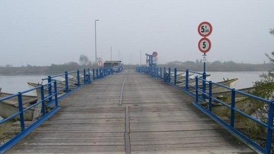 Goro, a rischio chiusura il ponte di Barche sul Po
