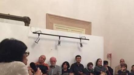Pienone al teatro Guglielmi per la Marzano: «il gender non esiste»
