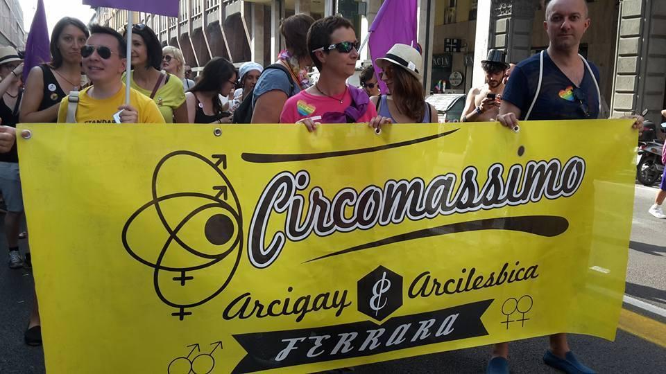 Unioni omosex: "Documento annacquato"