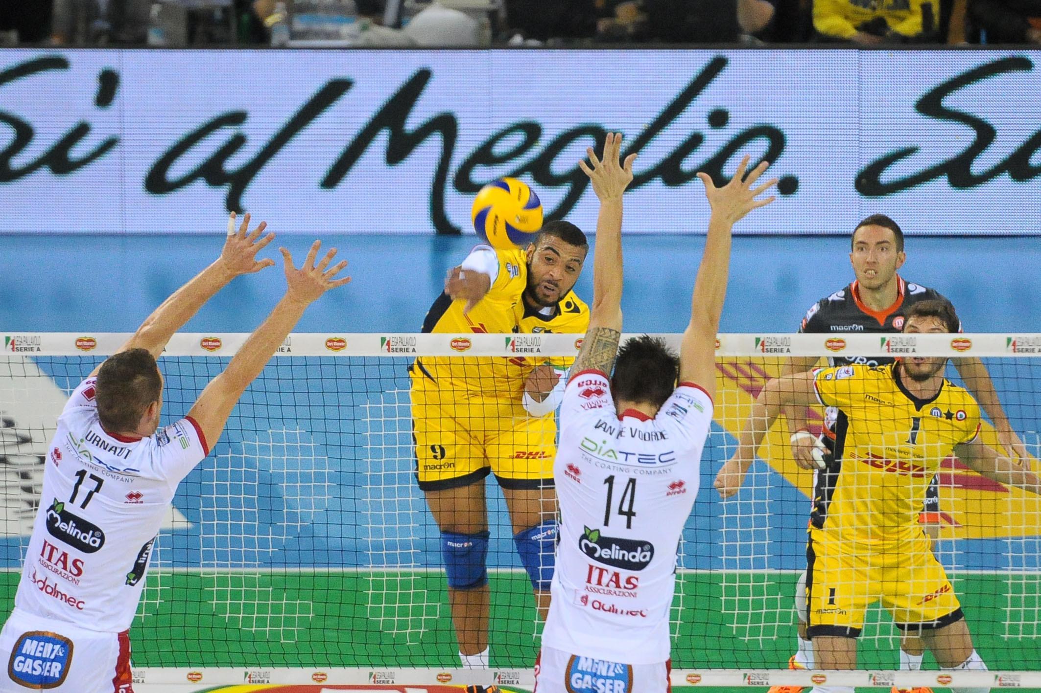 SONDAGGIO/Dhl Modena Volley e il caso Ngapeth: secondo te cosa deve fare ora la società? 