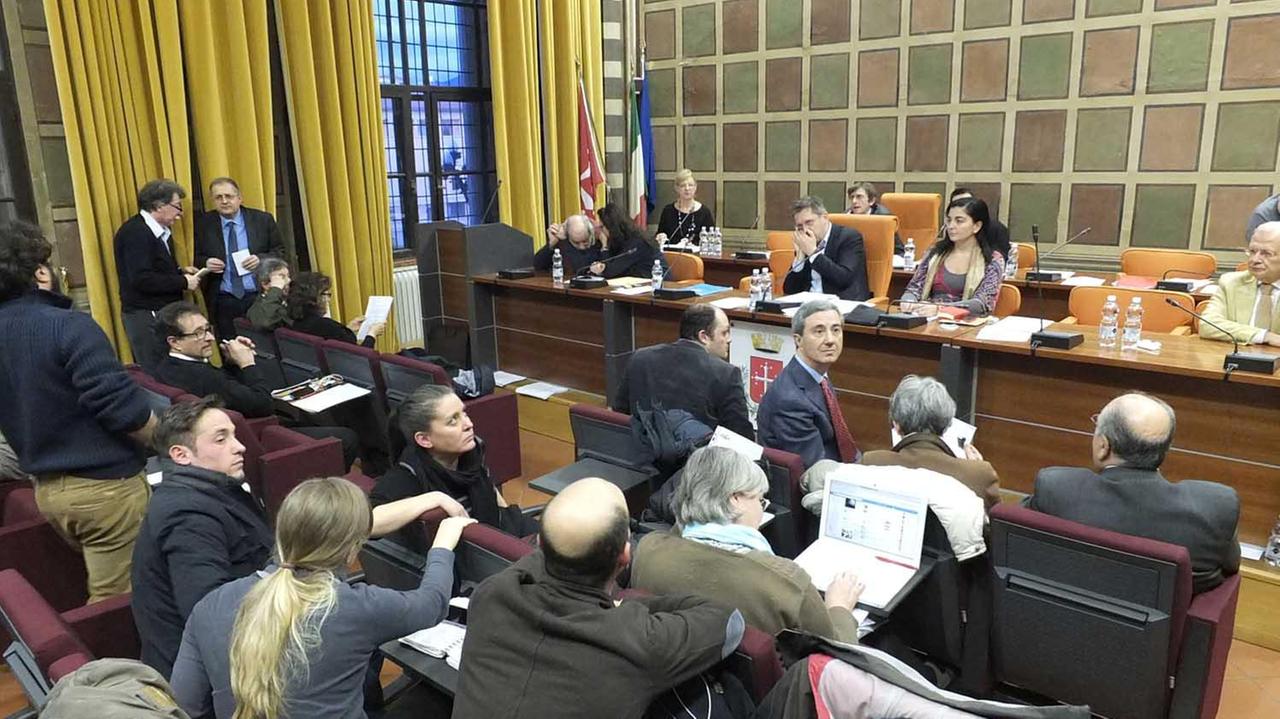 Una seduta del consiglio comunale