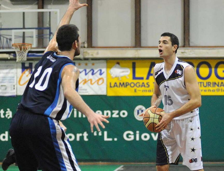 Il San Vincenzo respira battendo Viareggio 