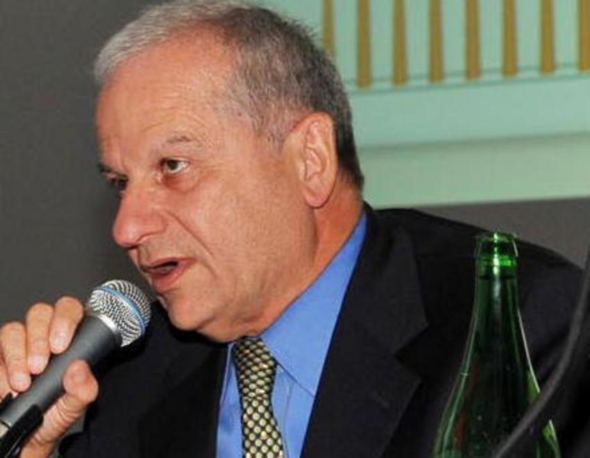 «De Ferrari si dimetta» Onorato torna all’attacco 