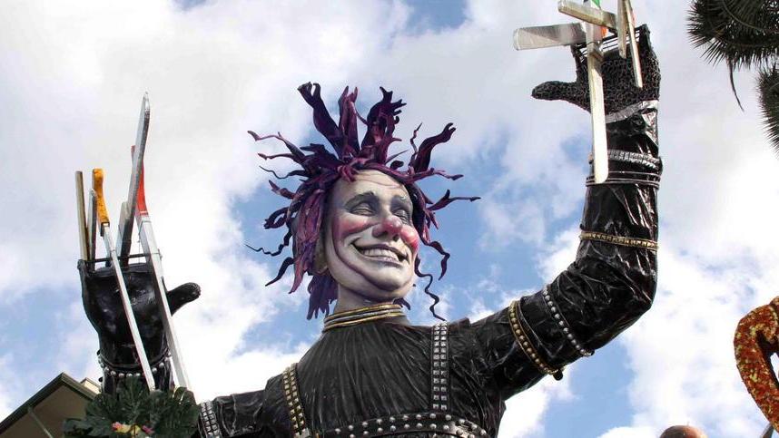 Taglio da 180mila euro per il Carnevale 2016