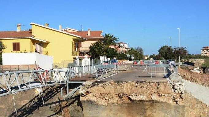 Nel quartiere fantasma niente più ponti e strade