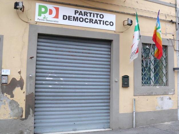 De Filicaia: «Ci hanno venduto la sede del Pd porto» 
