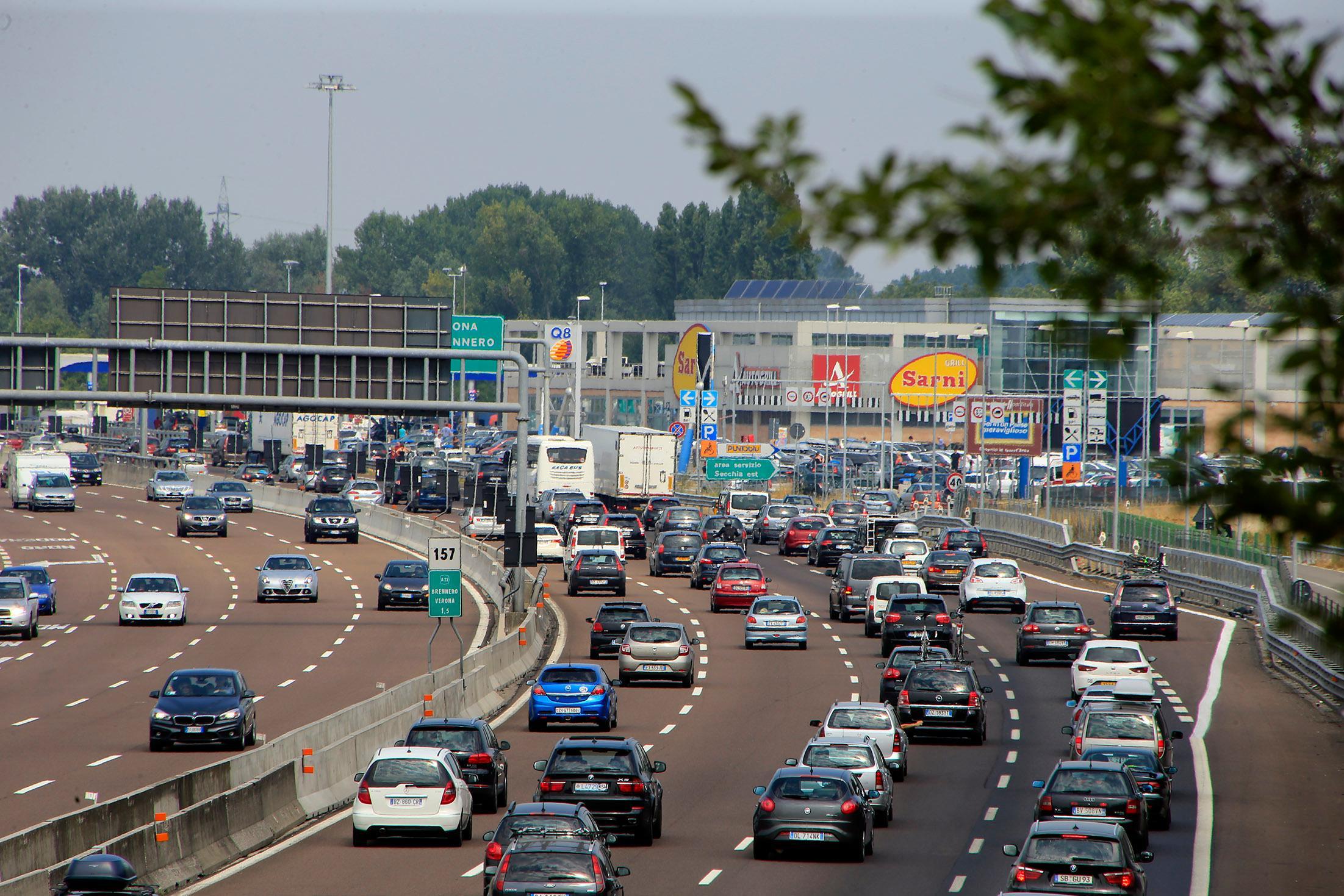 Castelfranco, incidente mortale sull'autostrada del Sole 