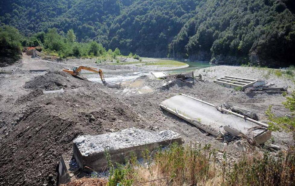 Stadano protesta, lavori al rallentatore 