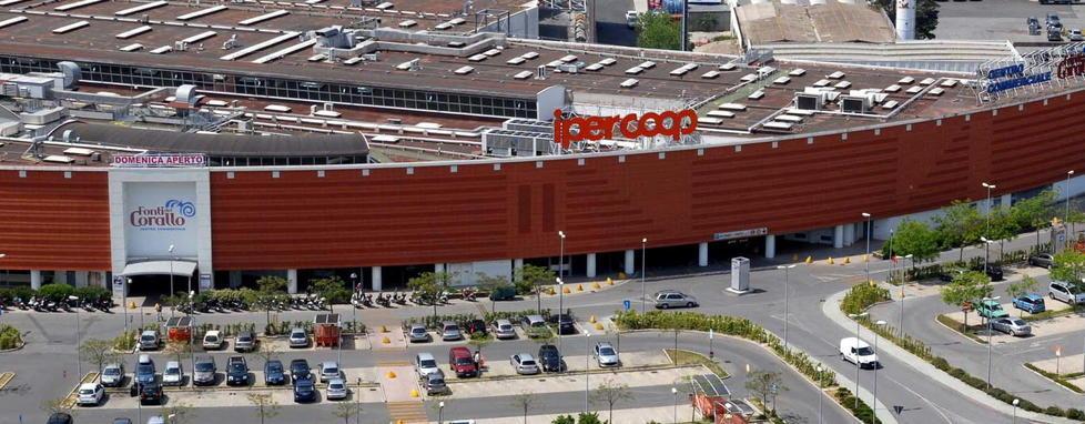 Licenziata dalla Coop sindacalista Usb «La città scioperi» 