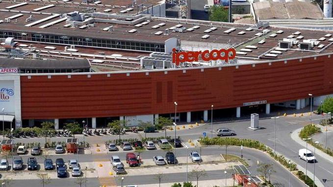 Licenziata dalla Coop sindacalista Usb «La città scioperi»