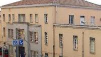Sestu, bimba ustionata da un cavo