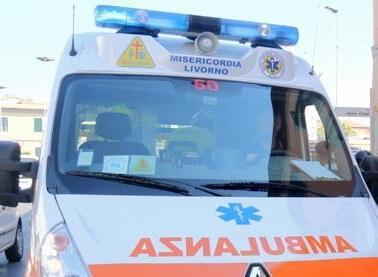 Incidente in via degli Etruschi, ferita una ragazza