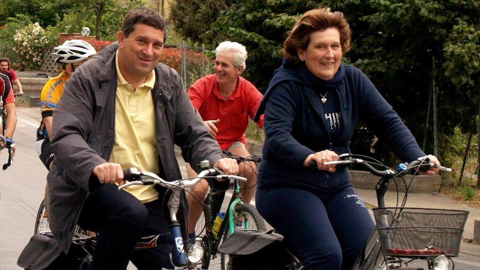 Il sindaco Franco Mungai con la moglie