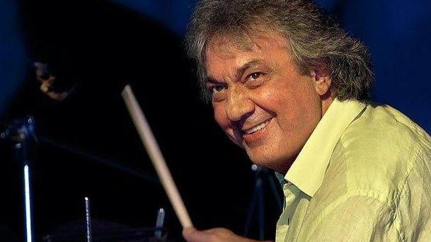 Parte da Pietrasanta il nuovo live tour di Tullio De Piscopo