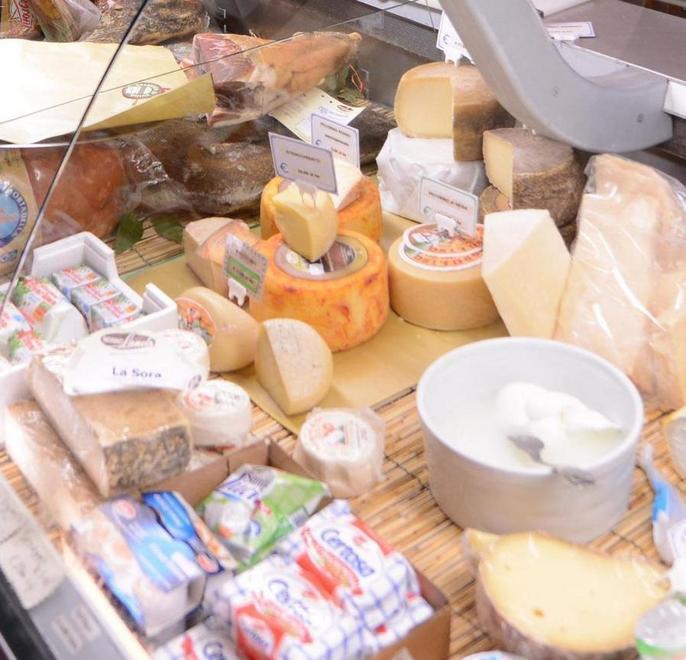 “Drogati di cibo” conferenza a Palazzo Sani