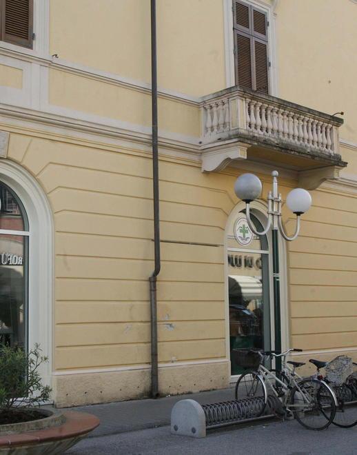 Il comitato biblioteca a Caprai: sarà guerra per palazzo Quartieri 