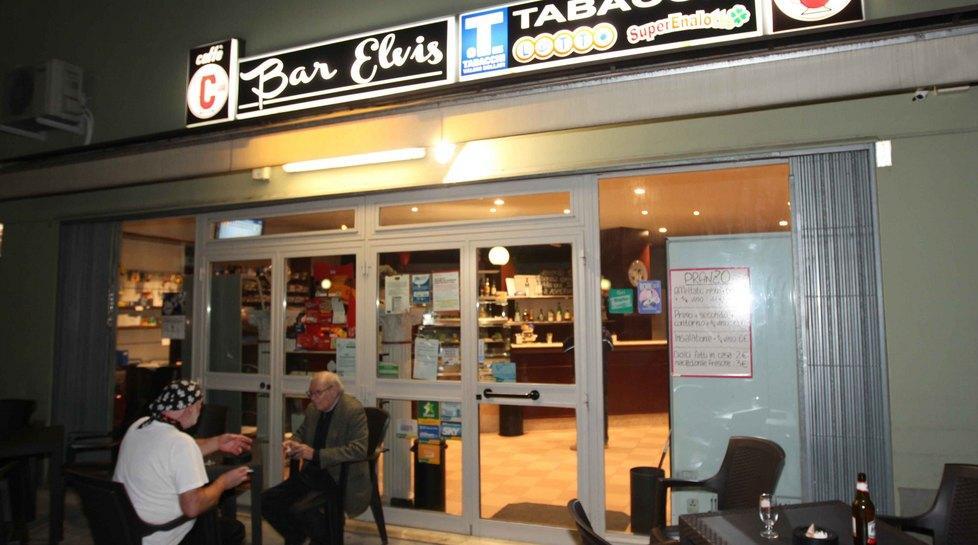 Furto al bar Elvis, bottino da 20mila euro 