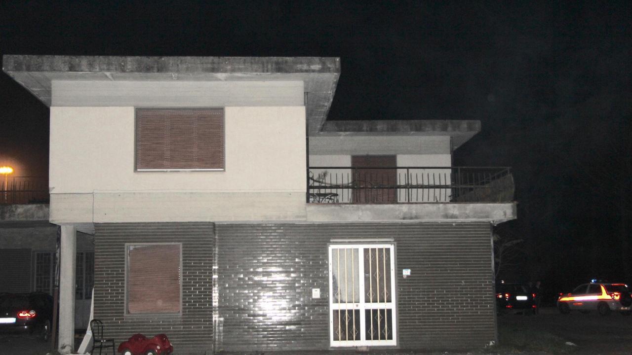 La confezione di Seano nella quale è avvenuta la tragedia (foto Batavia)