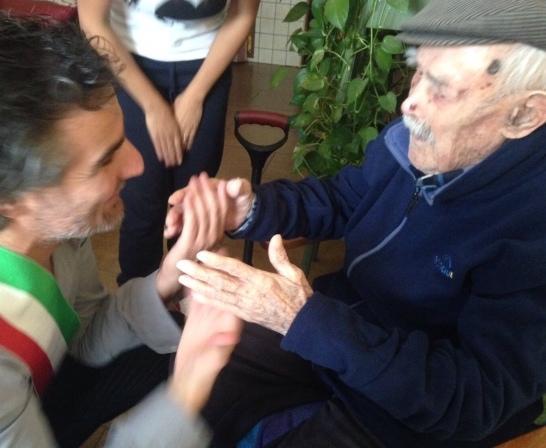 Il sindaco Mario Puddu festeggia i 110 anni di Valerio Piroddi