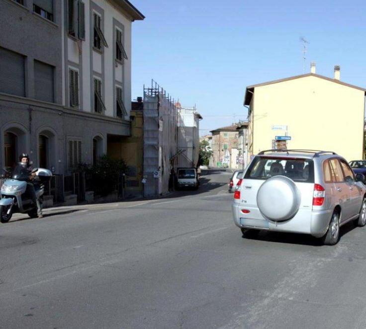 Investe ciclista e fugge tradito dalla... pizza 
